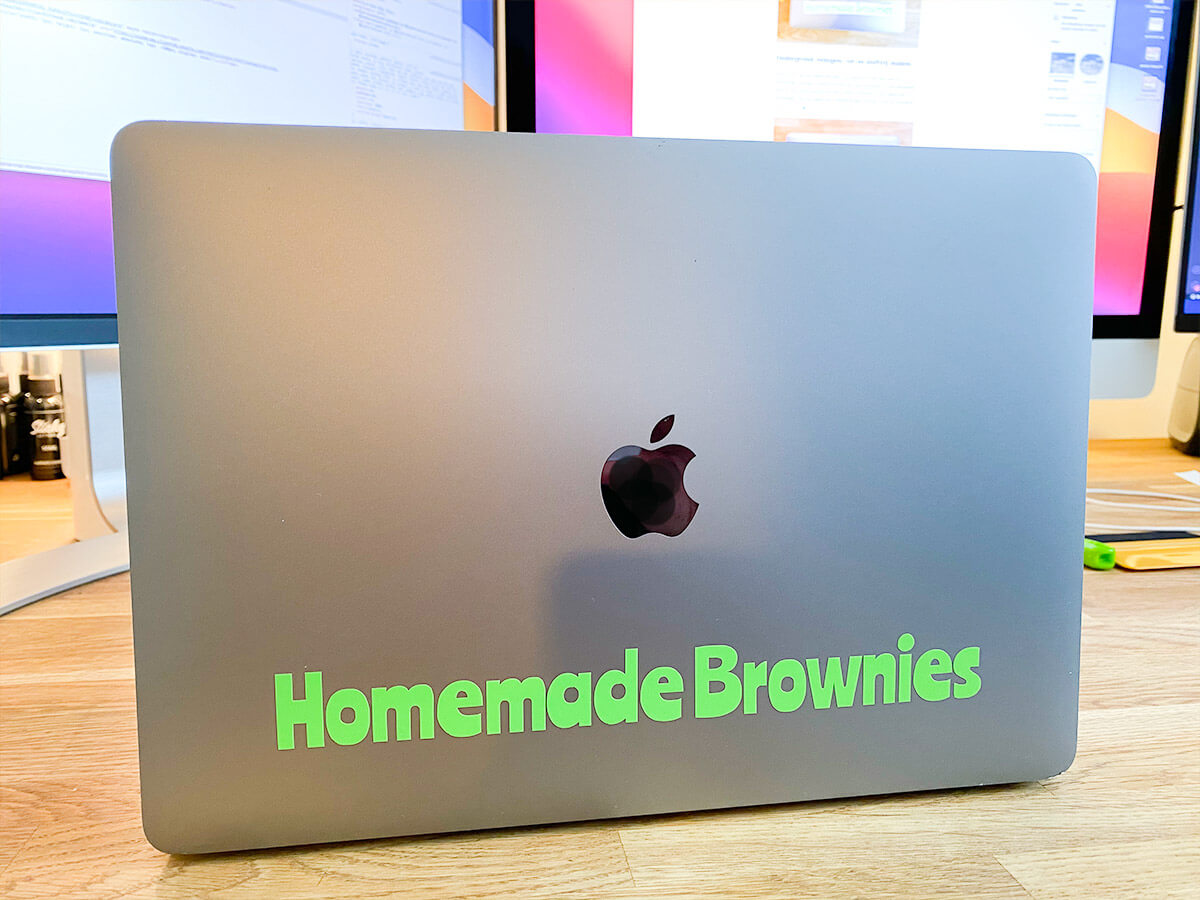 Hoe maak en bestel je plakletters met onze belettering ontwerptool?